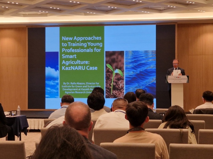 카자흐·아제르서 올해 첫 'K-스마트팜 로드쇼'