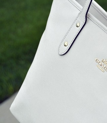 코치 가방 이미지 변화