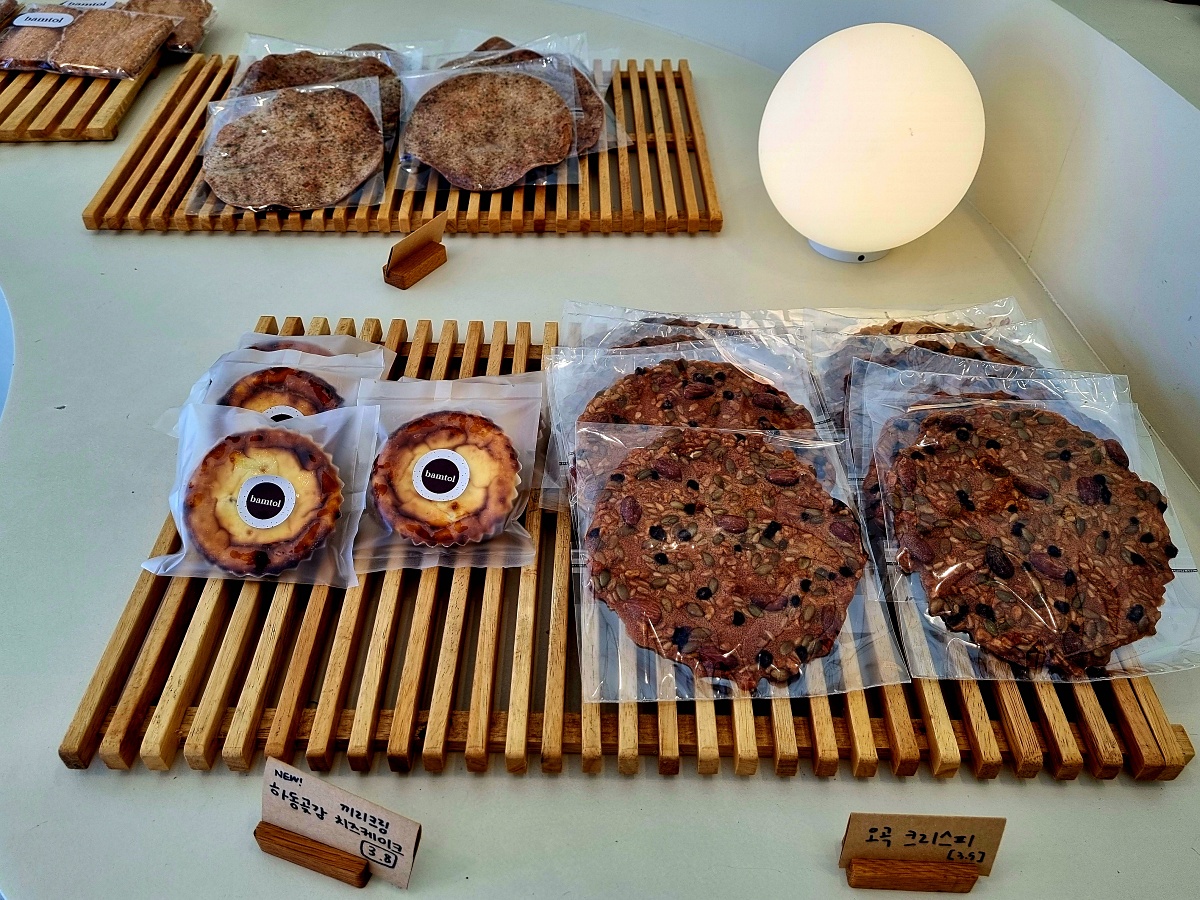 경남 하동 카페 밤톨: 구례, 화개장터 근처 선물하기 좋은 밤파이 맛집