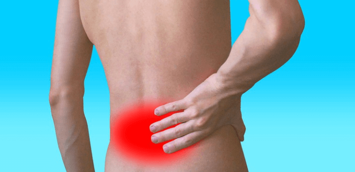 허리_통증을_느끼는_남자