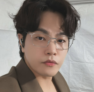 나윤권 프로필