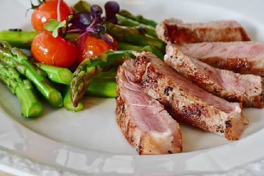 LDL 수치별 계란과 고기&amp;#44; 얼마나 먹어야 할까? 콜레스테롤 수치 따라 식단 조절법!1