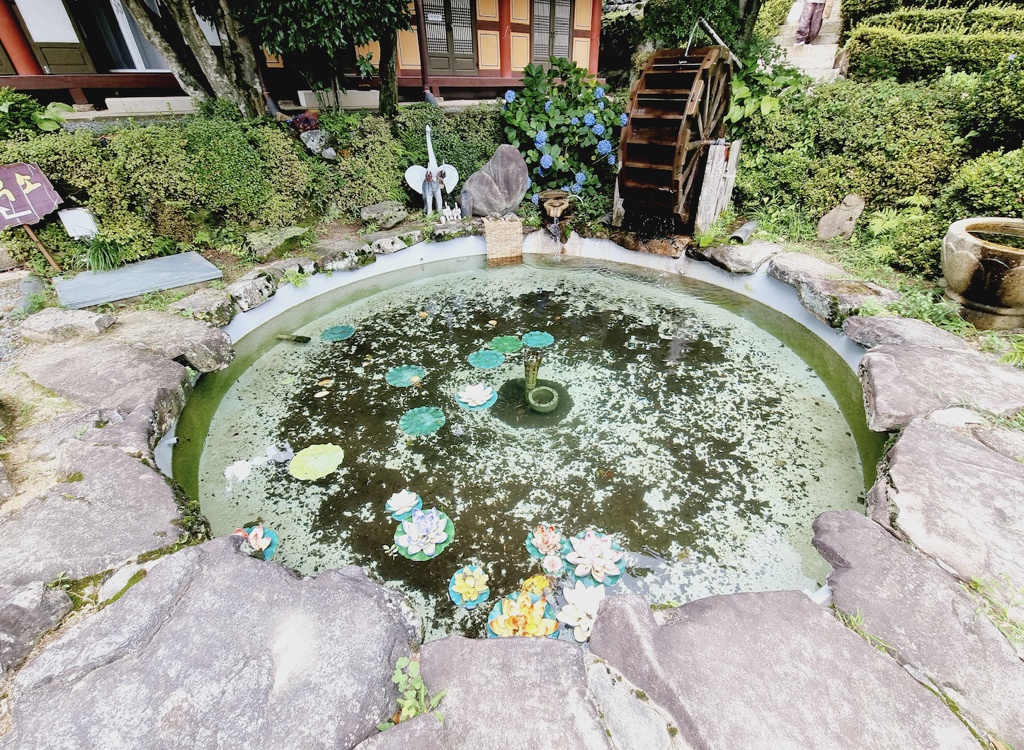 비로암 물레방아