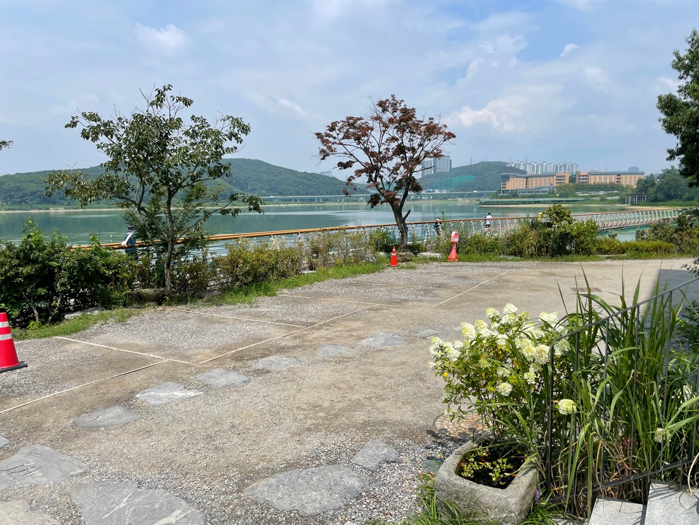 용인 기흥 호수앉기 대형 베이커리 카페