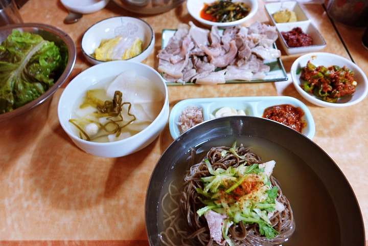 생활의달인 메밀 막국수 & 편육 수육 원주 50년 전통 노포 막국숫집 은둔식달 오늘 방송 맛집 정보