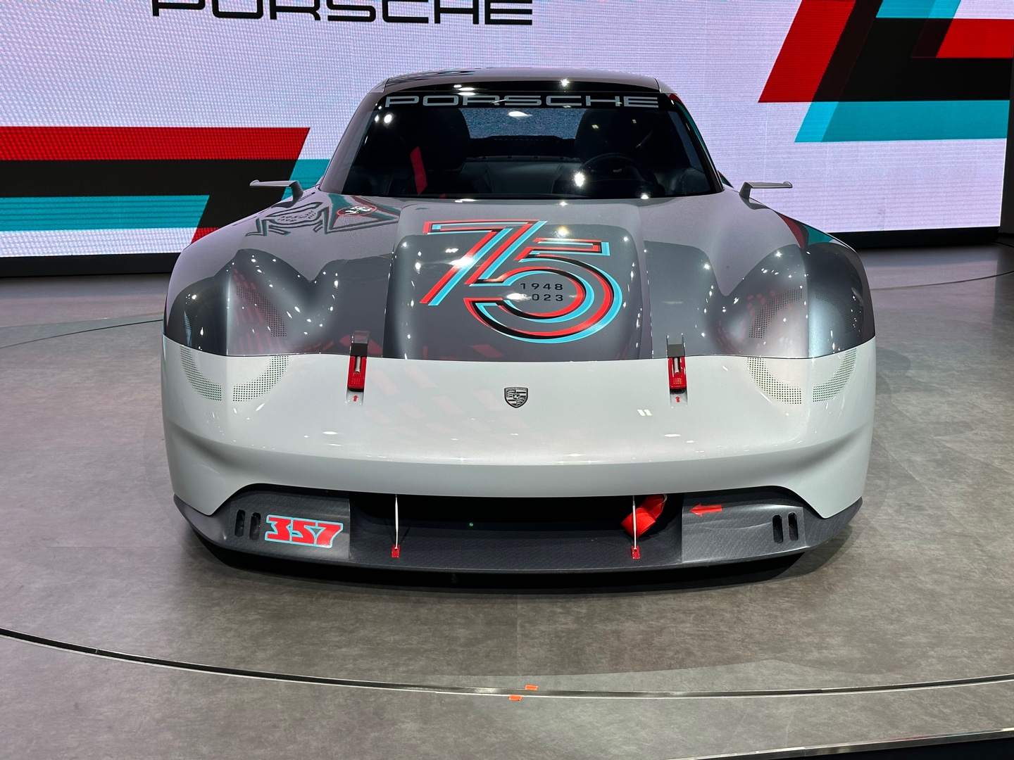 포르쉐 비전 357 컨셉트