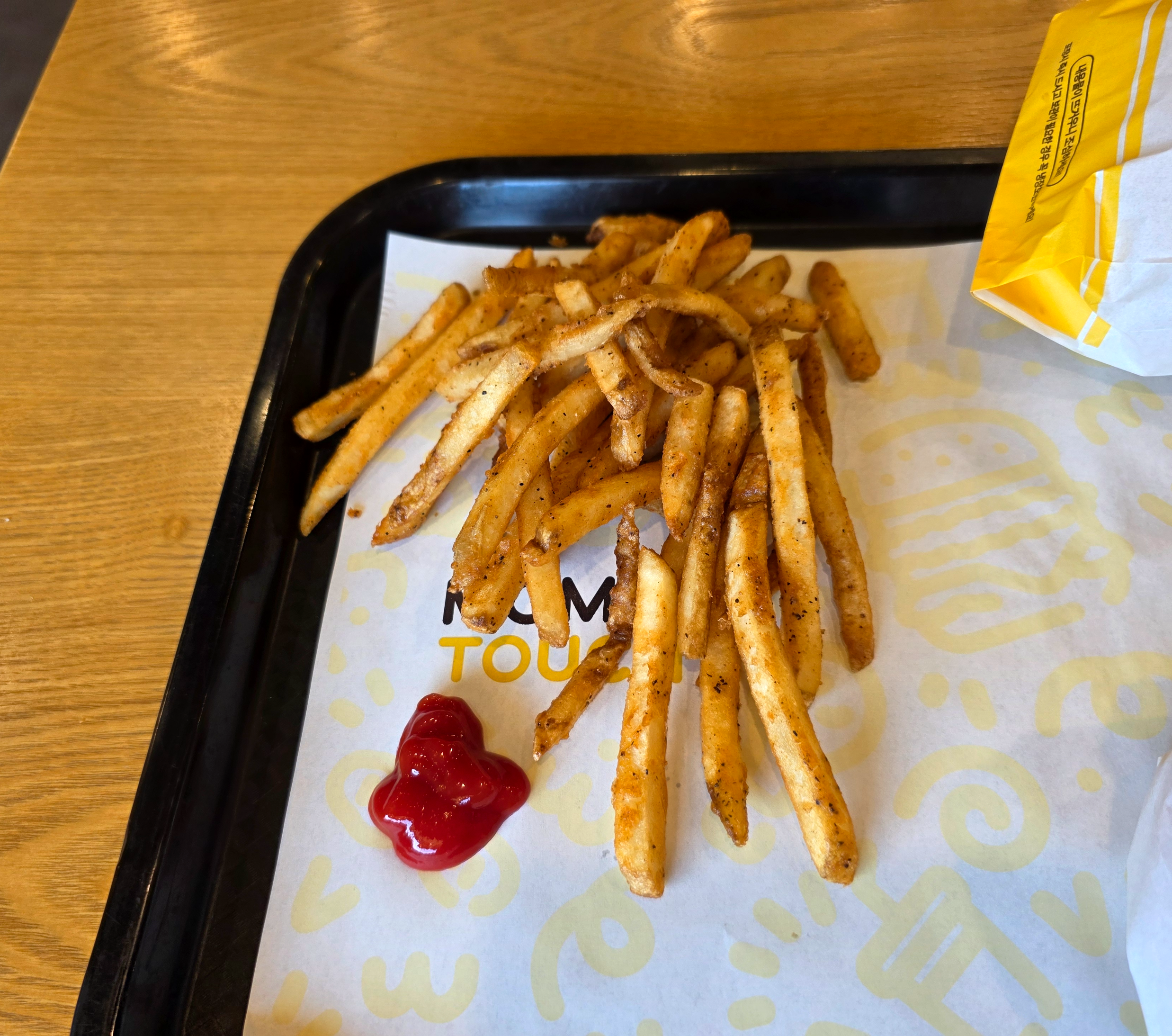 맘스터치케이준양념감자