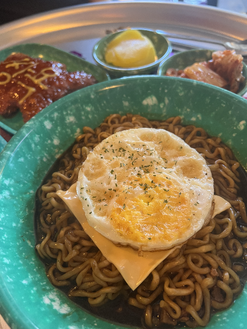짜파게티+계란후라이+체다치즈