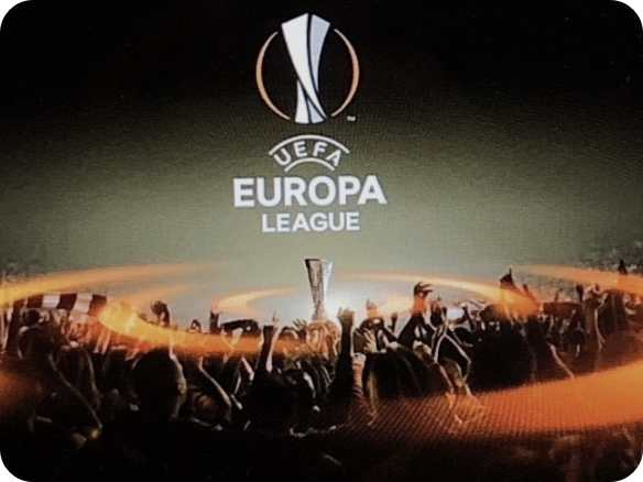 유로파리그 엠블럼과 타이틀