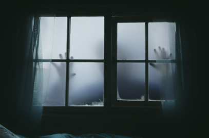 지금 가장 끌리는 장르는?두 번째 편: 공포가 끌릴 때, 그 이유와 추천 작품