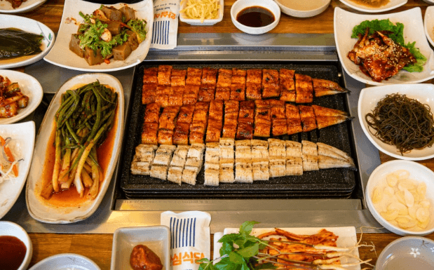 고창 벚꽃 축제! 기다렸나&amp;#44; 봄~ 핑크빛 설렘 가득한 여행