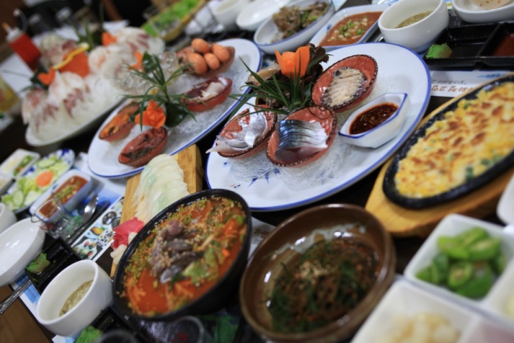서귀포 중문에서 맛보는 부채새우, 새우, 활어회 제주 특집 1탄! 최강 새우 대결 편 맛집 추천 생방송투데이 리얼맛집 오늘방송 수요맛전