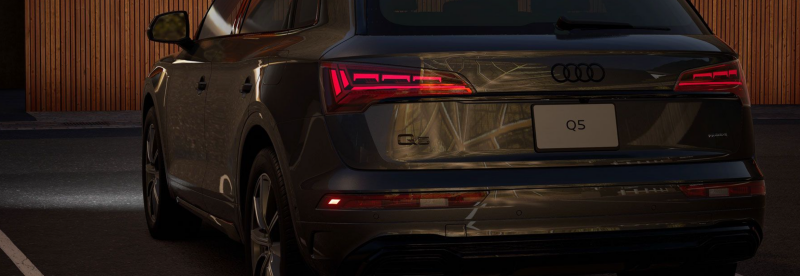 아우디 Q5 PHEV 후면