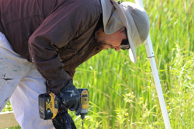 CNC 머신을 활용한 목재 가공법: 컴퓨터 수치 제어(CNC) 기계를 이용한 절단과 조각