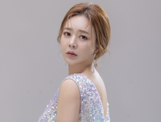가수 금잔디