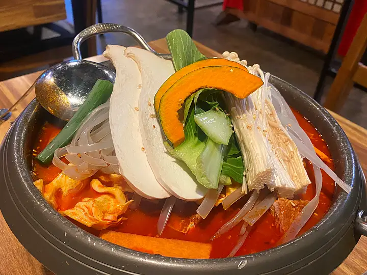 홍대 망원역 갈비찜 맛있는 술집 매운갈비찜 갈비찜의 신세계 맛집 추천