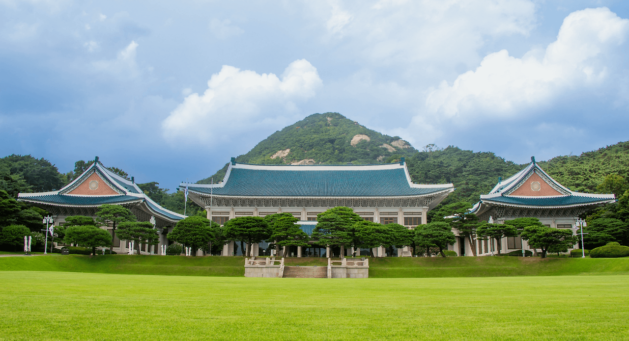 청와대본관