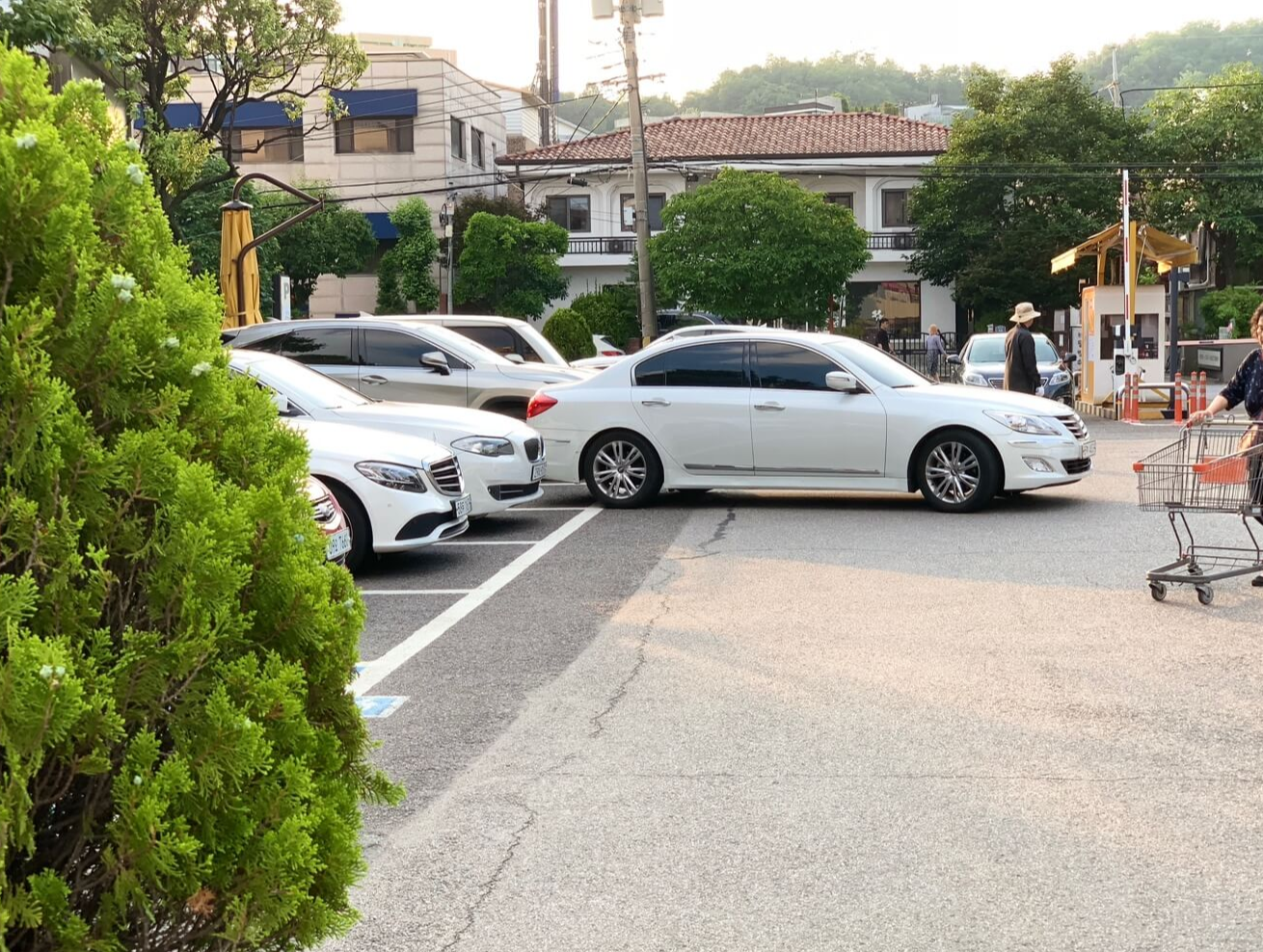 사러가쇼핑센터주차