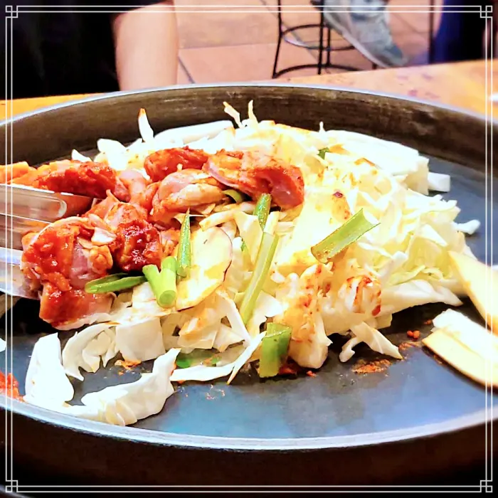 고두심이 좋아서 춘천 명동 닭갈비 골목 철판닭갈비, 막국수 맛집