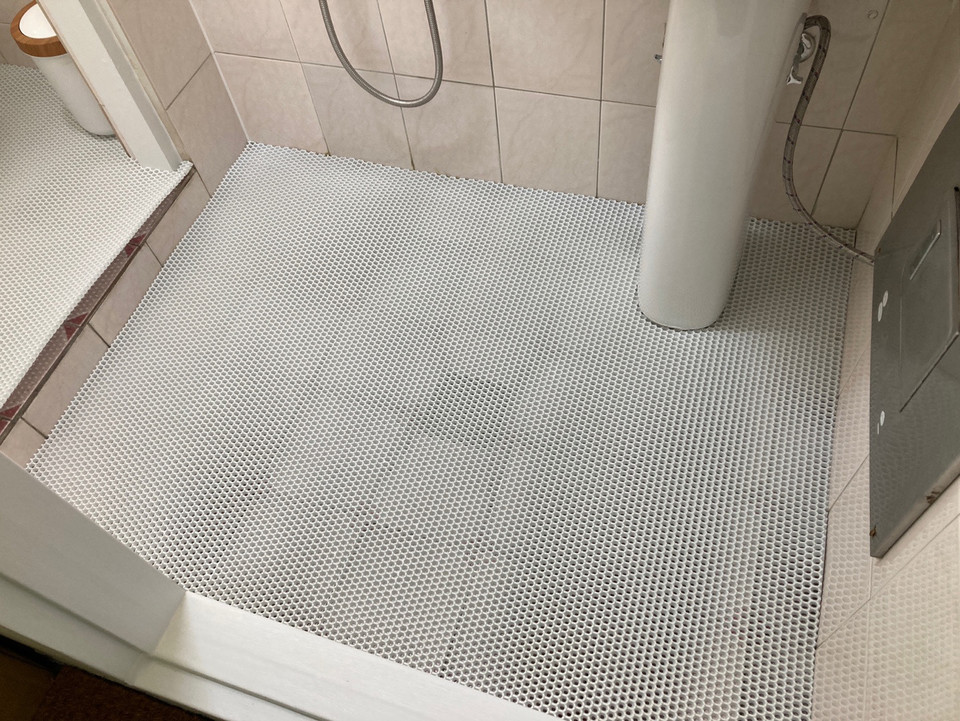 미끄럼방지 매트 가정 내 안전 필수품ㅣ욕실, 주방 안전사고 예방