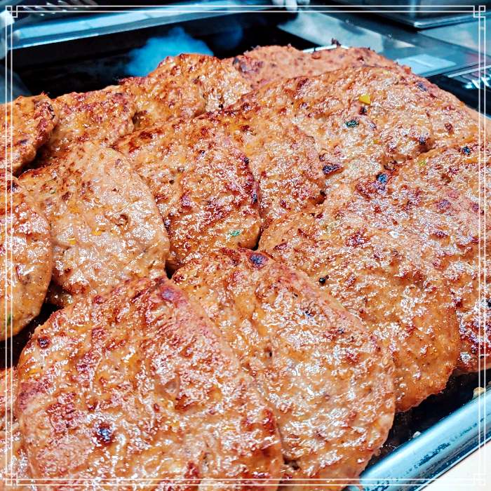 가볼만한 곳, 충북 단양 맛집 밀키트, 전국 택배 주문 가능, 숯불 직화 마늘떡갈비