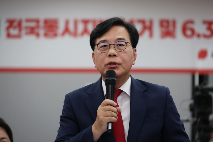 송언석 원내대표직 사퇴 이유와 눈물의 의미: 국민의힘 차기 원내대표 후보 김도읍 정점식 성일종 3파전 전격 분석