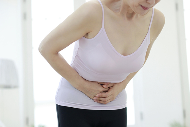 옆구리 통증 이미지