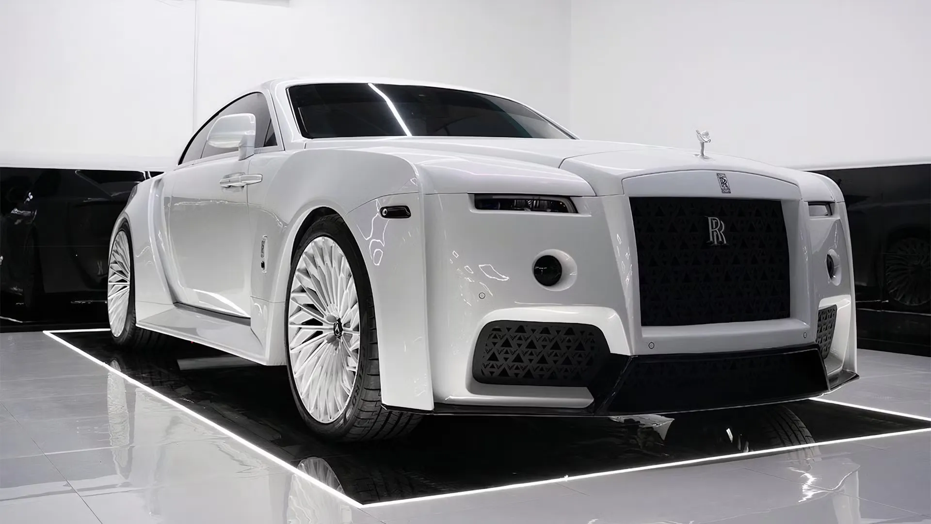 롤스로이스 레이스 아폴로 이미지