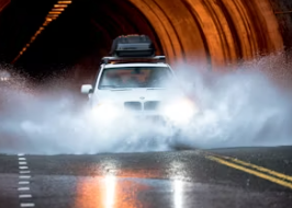 자동차 침수 시, 운전자를 위한 가이드