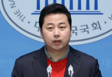 장예찬 프로필 나이 고향 학력 직업 여론조사 