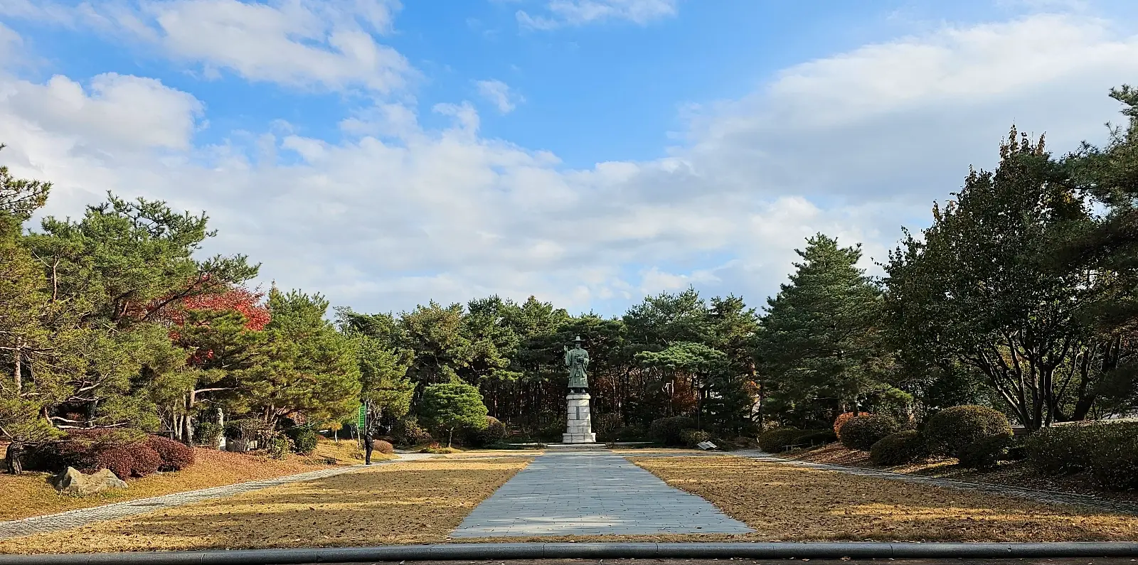 절두산 성지 김대건 안드레아 신부님 동상