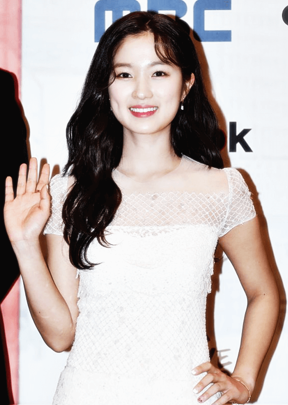 김혜윤