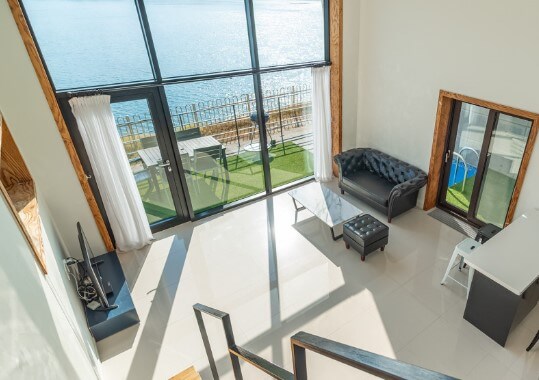 모던리컴 풀빌라 펜션