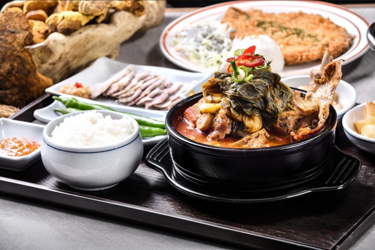 상황버섯 육수의 비밀! 부평 해장국 맛집 뼈반집 부평본점 솔직 리뷰