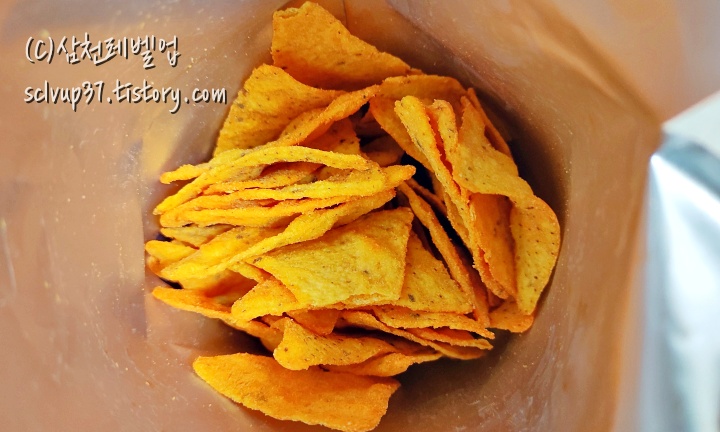 오리온 도도한 나쵸 치즈맛 92g 개봉 후