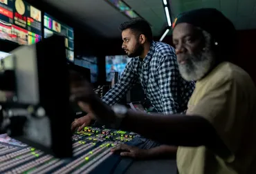 SBS 안드로이드 애플 앱 설치 무료보기