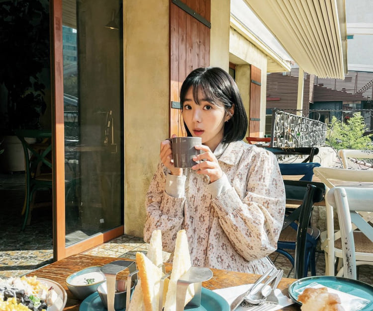 채수빈 사복 코디