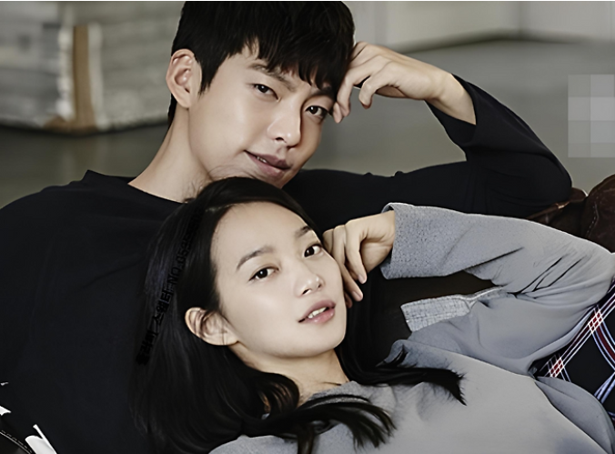 김우빈 신민아 기부