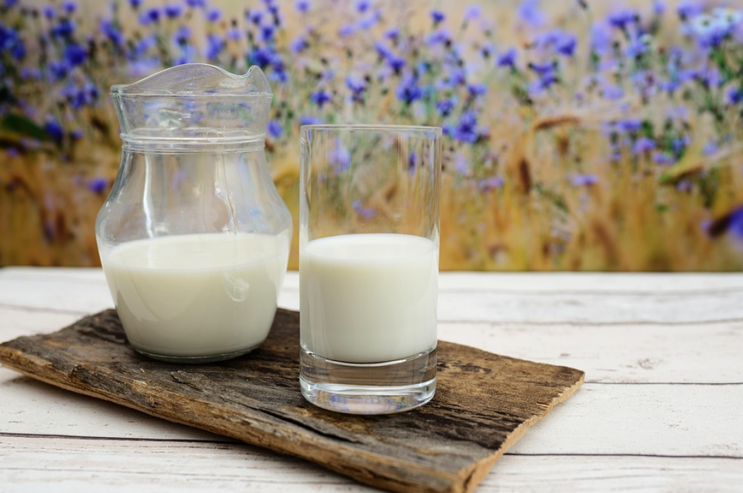 직장인들의 스트레스 완화에 좋은 야식