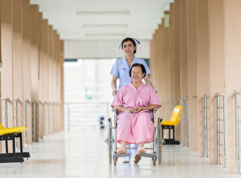 간병인-일당-하는일