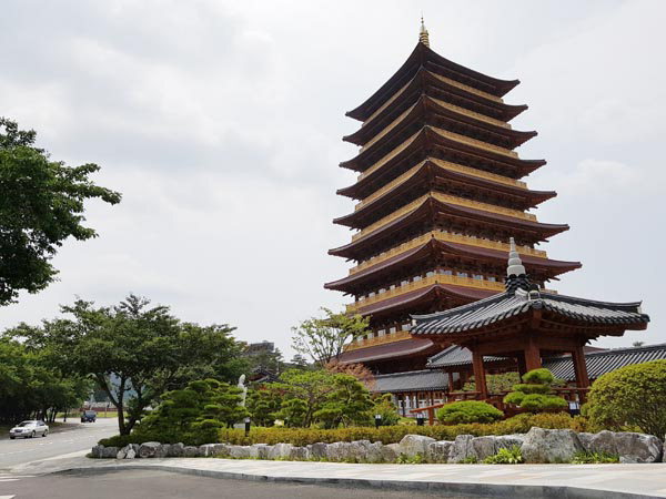 꽃으로 가는 봄 여행지...