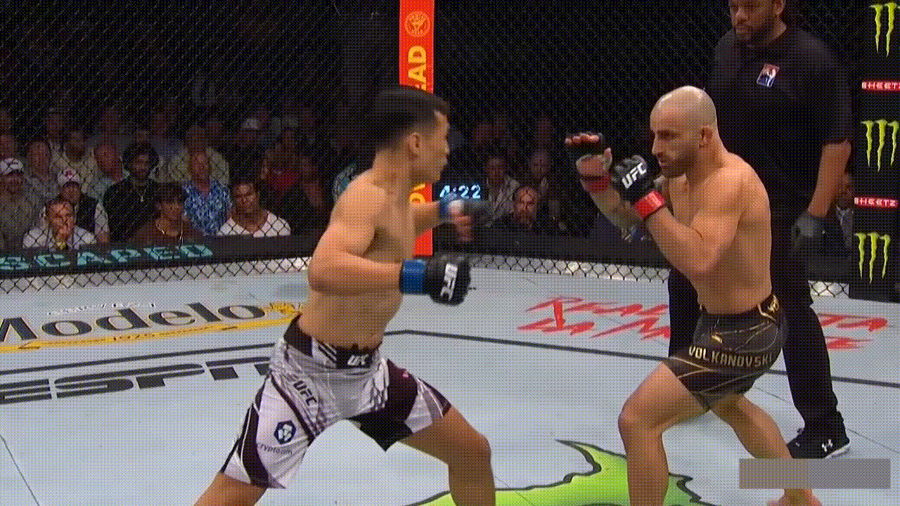 정찬성 볼카노프스키