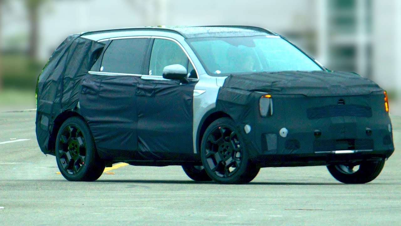 기아 '쏘렌토 페이스리프트' 위장막 테스트카