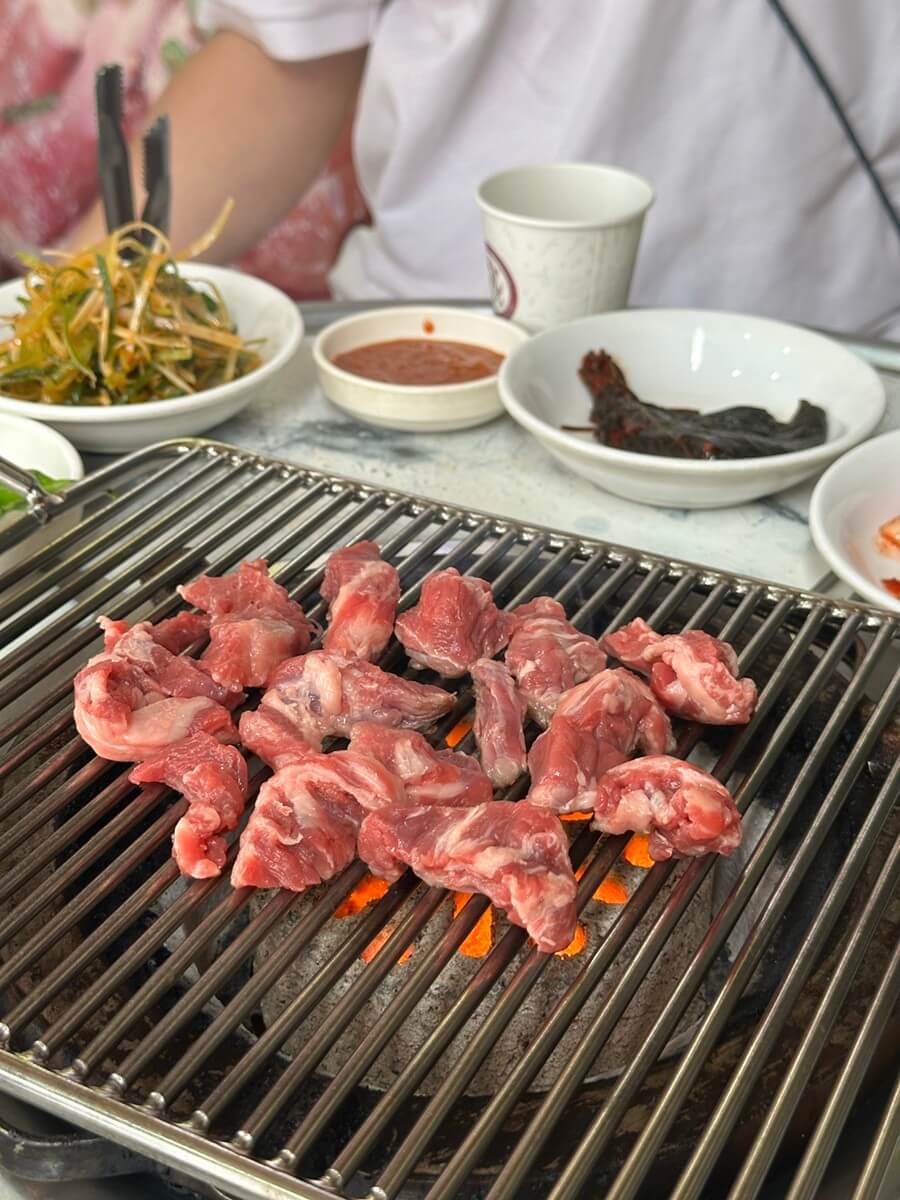 핸썸즈 성수동 돼지갈비 식당 갈비집 핸썸가이즈 저메추