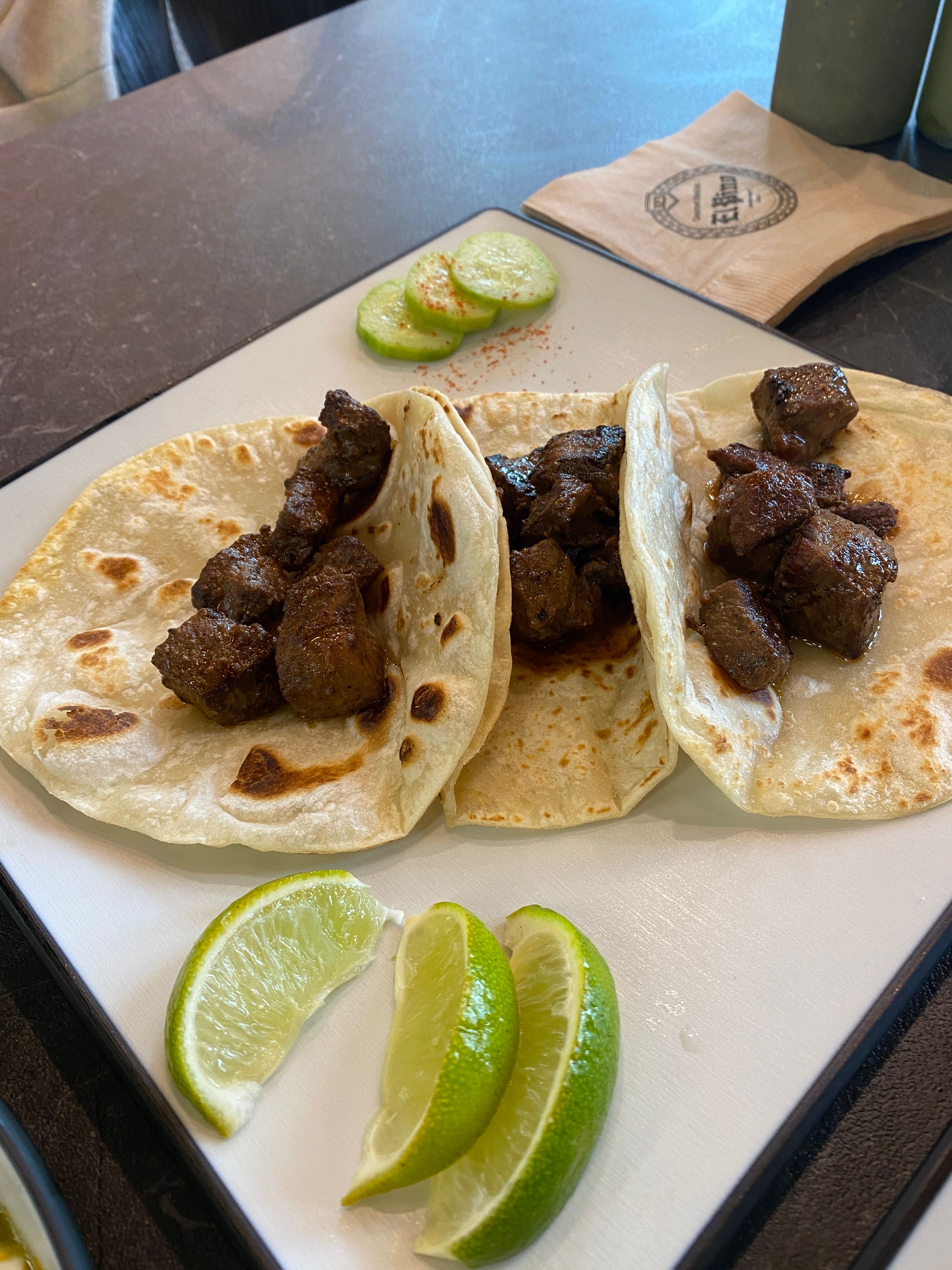 [가로수길 맛집/ 신사동 맛집] 엘피노323_찐 멕시칸 맛집
