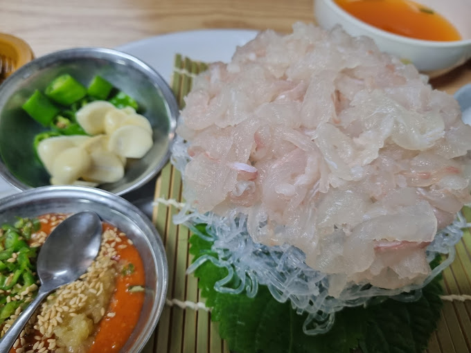 여의도 3대 대구탕 '신송한식'