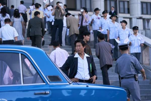 암살자(들) 100만 돌파｜실화&middot;출연진&middot;쿠키영상&middot;평점&middot;무대인사&middot;손익분기점 총정리