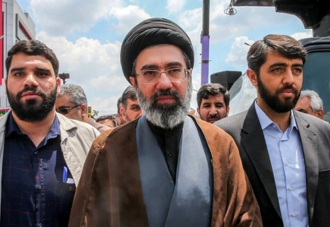 이란 혁명수비대 발포