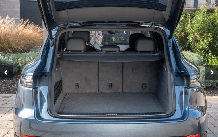 2023-포르쉐-카이엔