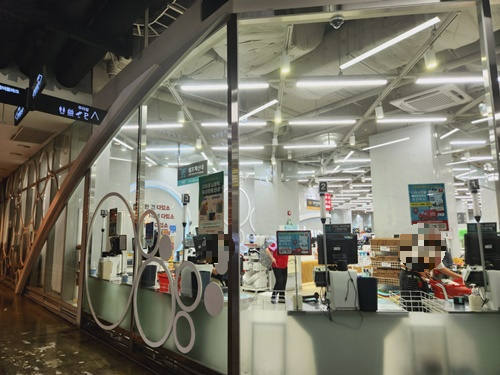 다이소 매장 큰곳 인천 송도트리플스트리트점